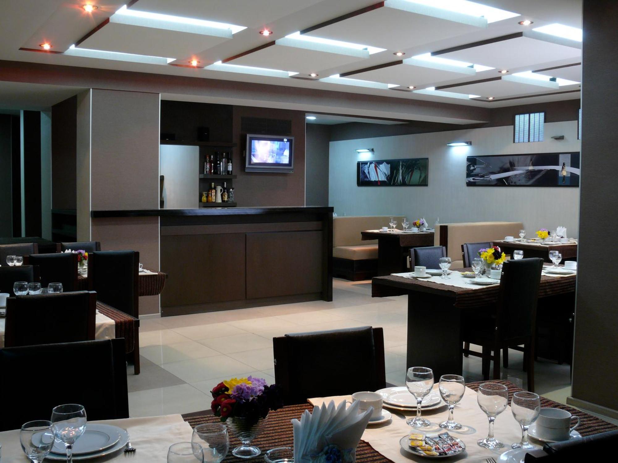 Iliani Hotel Tbilisi Luaran gambar