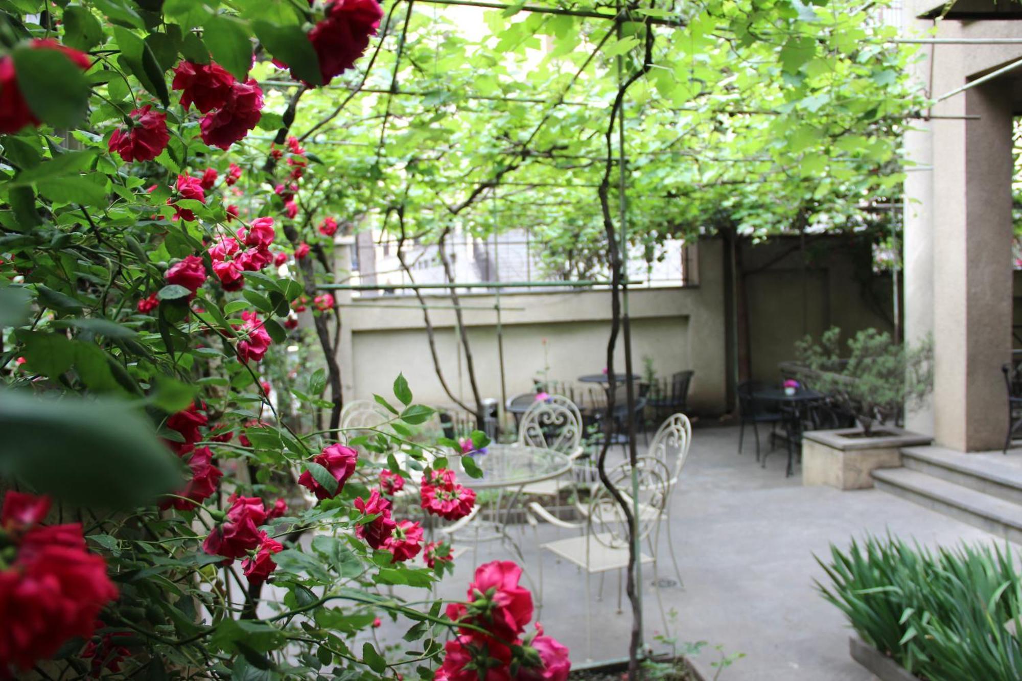 Iliani Hotel Tbilisi Luaran gambar